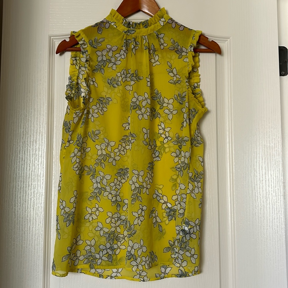 Who What Wear Yellow Floral Blouse